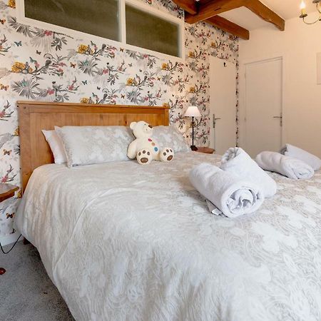 Auberge Du Noyer Londigny Ngoại thất bức ảnh